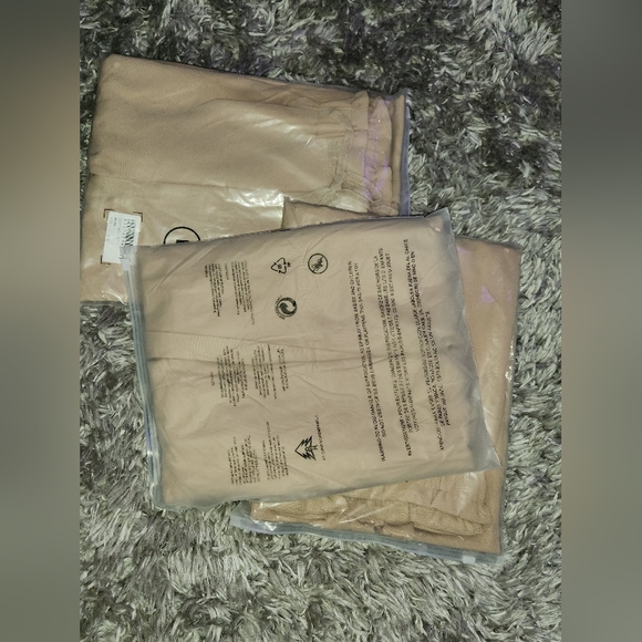 New Khaki Solid Color Pants - Picture 6 of 7